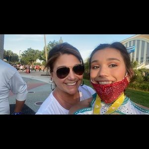 Meet your Posher, Christine